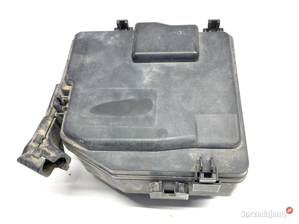 SKRZYNKA BEZPIECZNIKÓW HONDA CIVIC VIII 09SMGE02 sprzedam