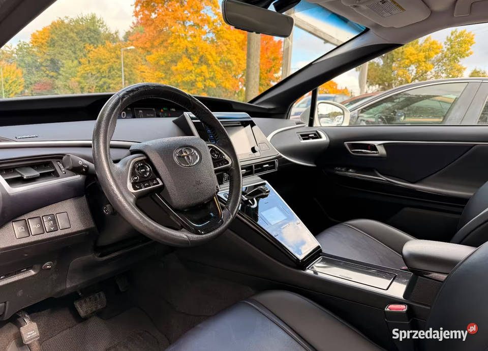 Toyota Mirai 2019 piękna kilka sztuk w ofercie automatyczna Ostrołęka sprzedam