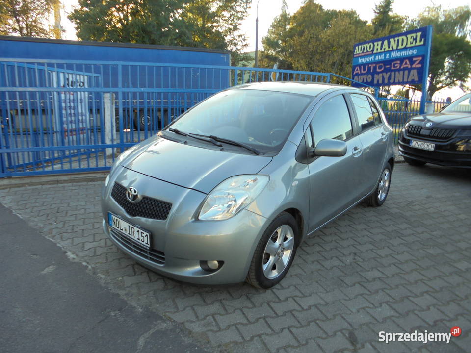 Toyota Yaris 13 VVTi Travel Bydgoszcz