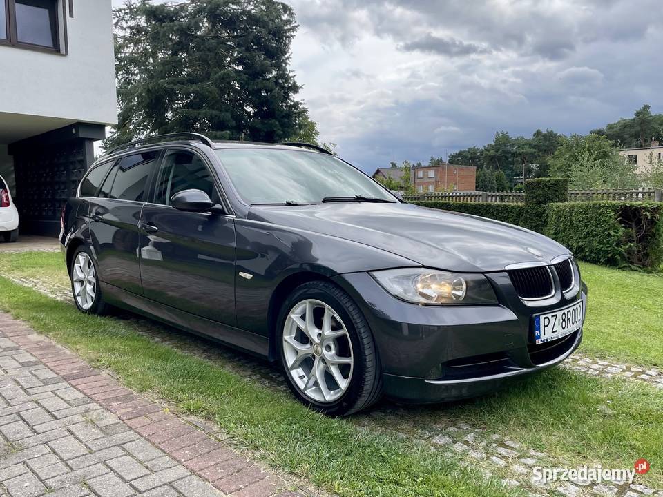 BMW E91 325i 2005 r jasny środek manual Rok produkcji 2005 Seria 3 Nowy Tomyśl