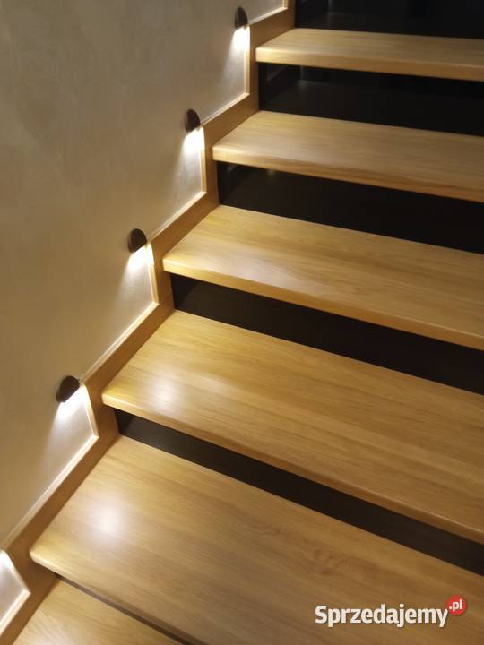 Montaż renowacja schodów drewnianych Radom