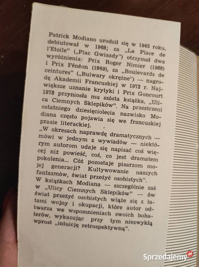 Ulica ciemnych sklepików Patrick Modiano świętokrzyskie Kielce