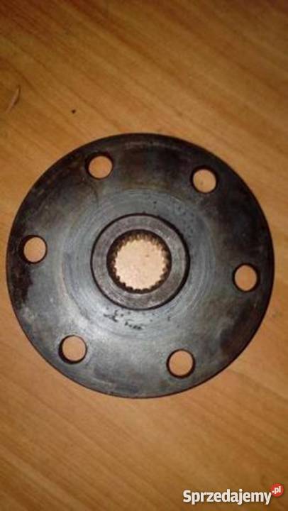 Piasta kola zamachowego Massey Ferguson 3050 Części zamienne Siemiatycze