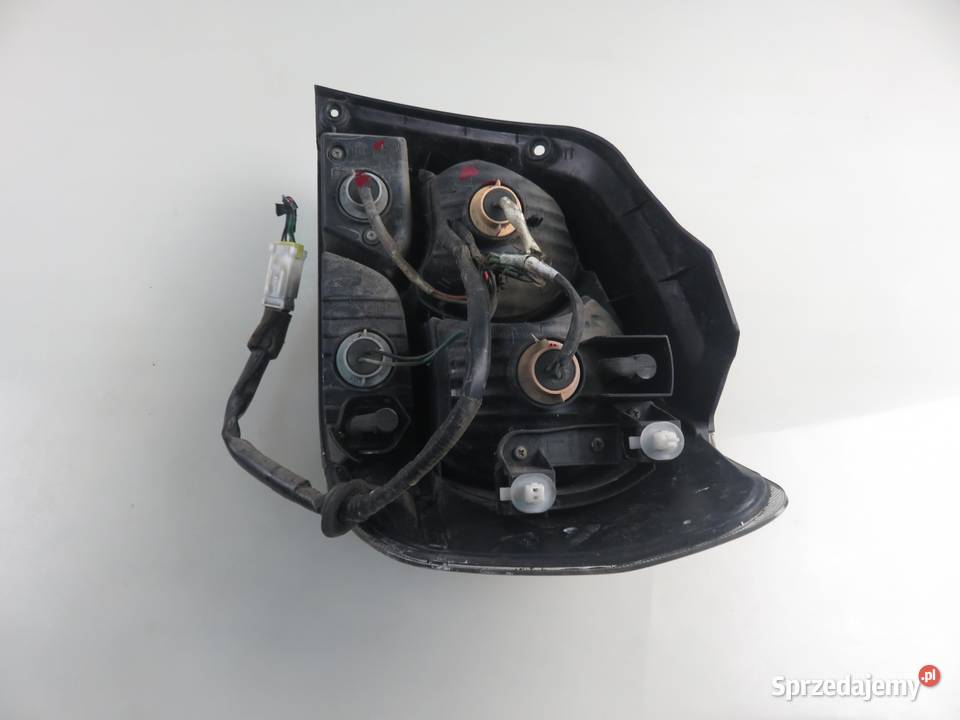 LAMPA LEWA TYLNA MITSUBISHI OUTLANDER I CUW małopolskie sprzedam