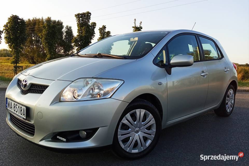 Toyota Auris 16 Benzyna Automat wspomaganie kierownicy Warszawa