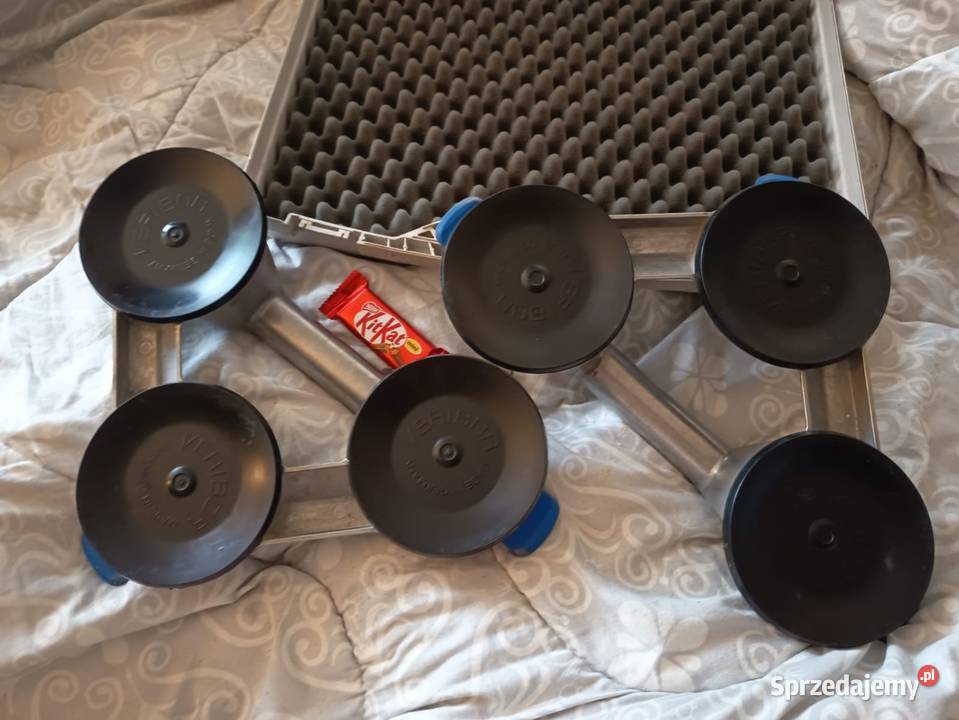 Komplet potrójnych przyssawek do noszenia sprzedam