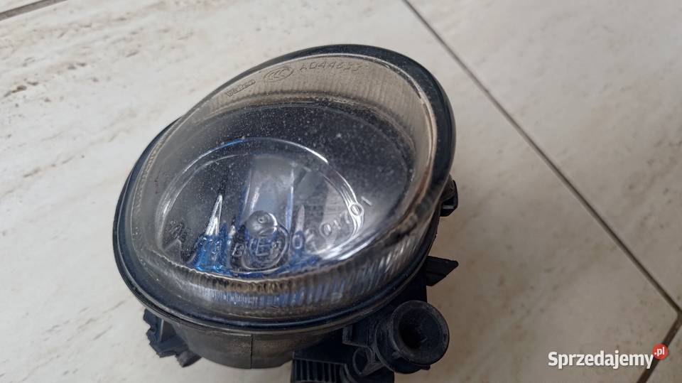 Audi A4 B7 prawy halogen lampa przeciwmgielna Rok produkcji 2008 sprzedam