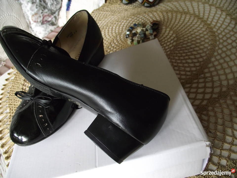 ANGIELSKIE MARKOWE CZÓŁENKA ZE SKÓRY r 375 Piła