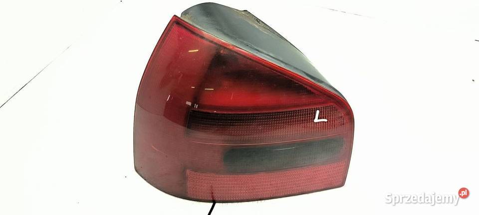 LAMPA LEWA TYŁ AUDI A3 8L
