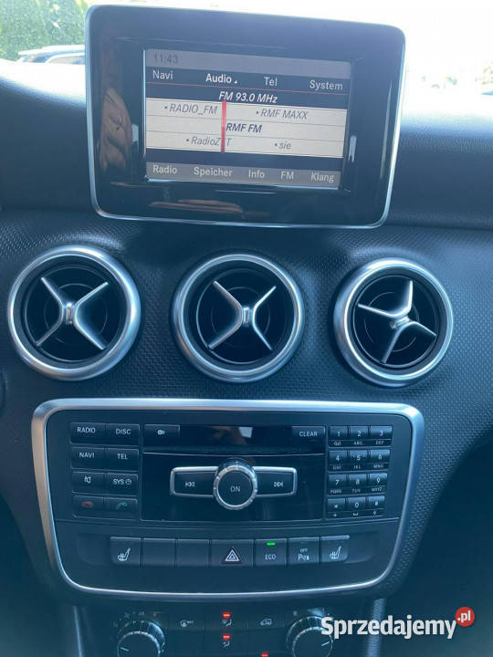 Mercedes A 180 LED BiXenon manual navi PDC Hatchback śląskie Żory