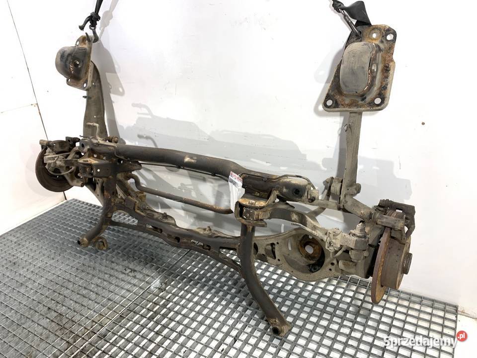 BELKA TYŁ VW TOURAN Minivan 0310 TYLNA