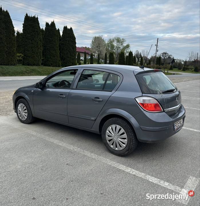 Opel Astra H 17 diesel 2005r 4/5 Strzegocice