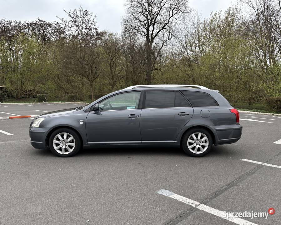 Toyota Avensis T25 22 DCAT 177 Wtryski serwisie reflektory ksenonowe Zielona Góra