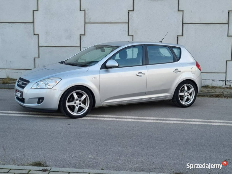 Kia Ceed 20 Ben140NawiPodgrzfoteleSkórzana