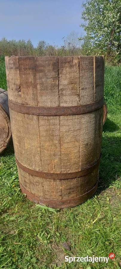 Stara beczka drewniana donica dzieża dłubanka Mniszew