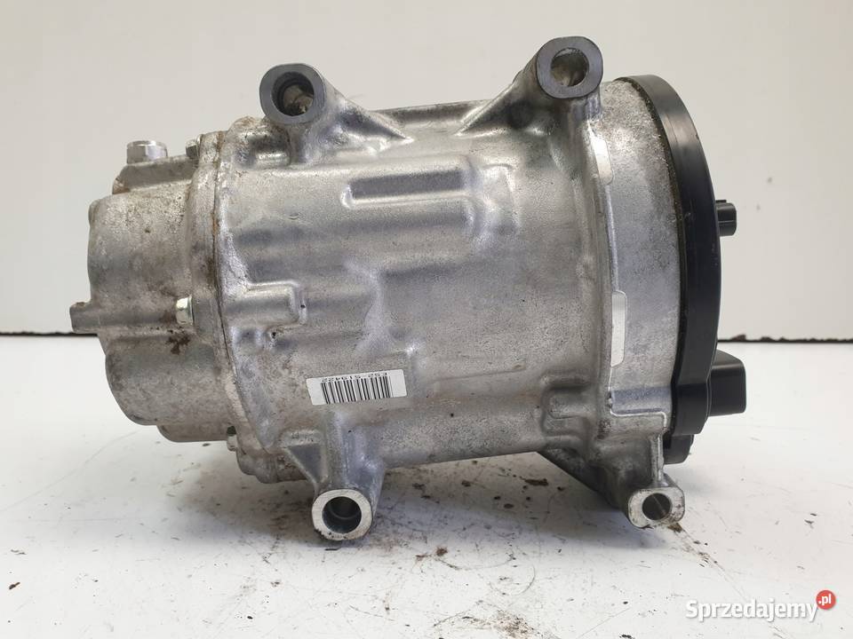 SPRĘŻARKA KLIMATYZACJI Toyota Corolla E21 20 H osobowe Części samochodowe Chełm