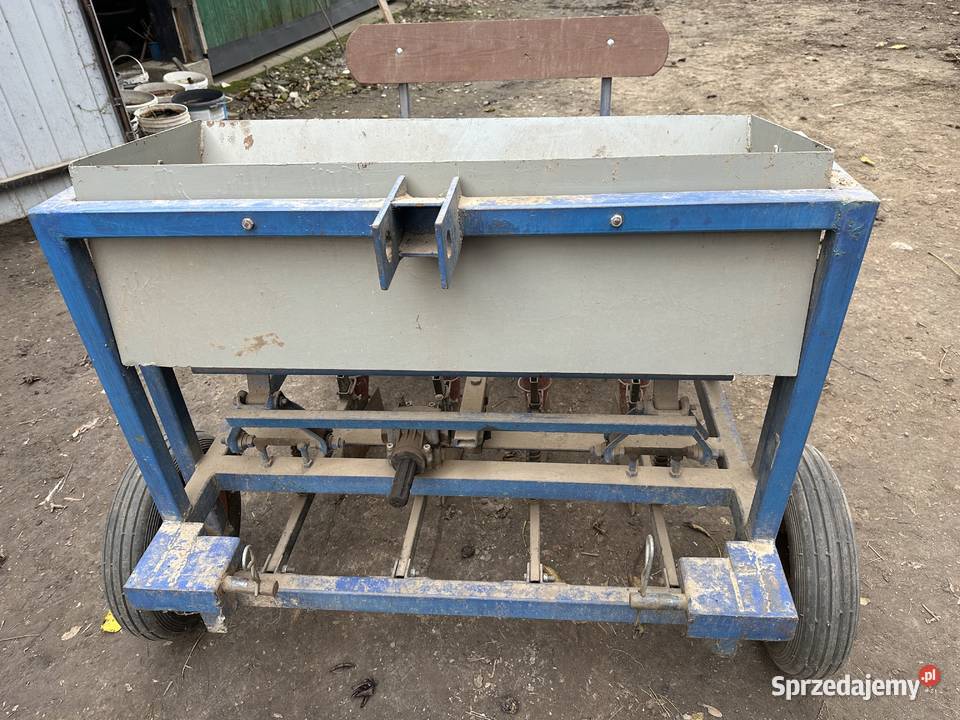 Sadzarka do cebuli nieuszkodzony Skalbmierz