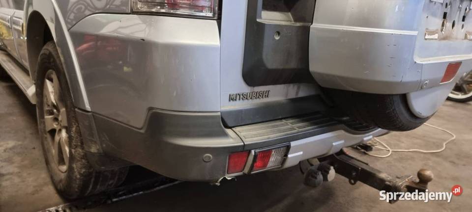 ZDERZAK TYŁ MITSHUBISHI PAJERO IV V90 Lipno