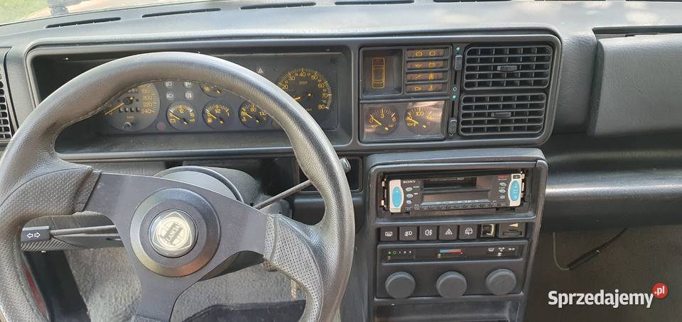 Lancia Delta HF TURBO
