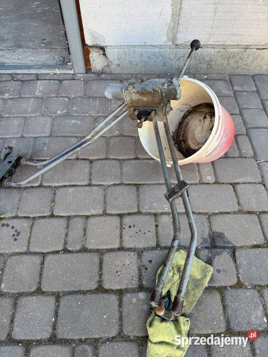 Rozdzielacz hydrauliczny do C 330
