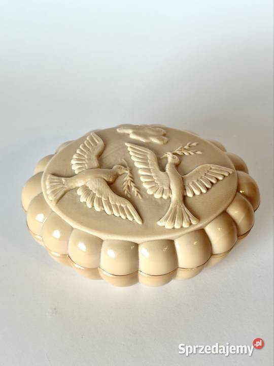 Przepiękna łososiowa szkatułka Curt Schlevogt