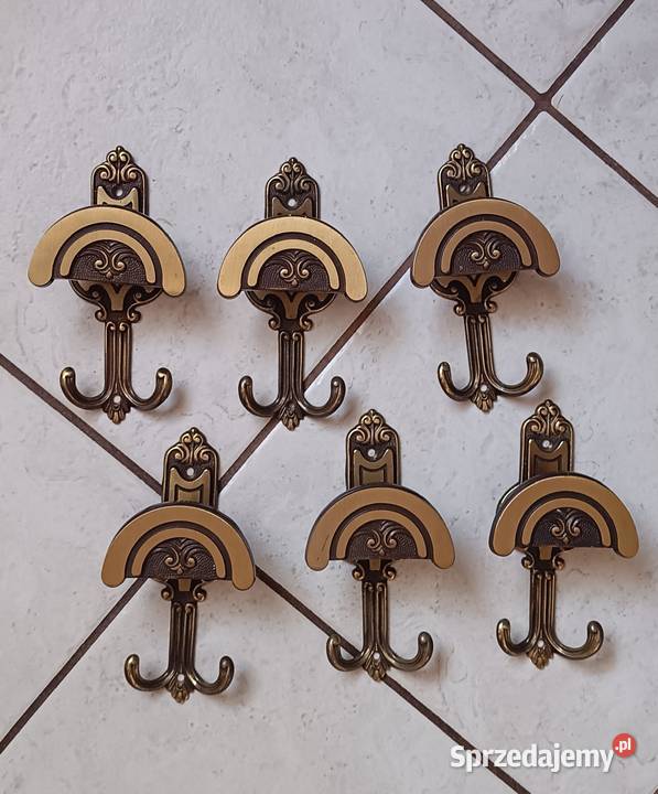 Mosiężne wieszaki Reda