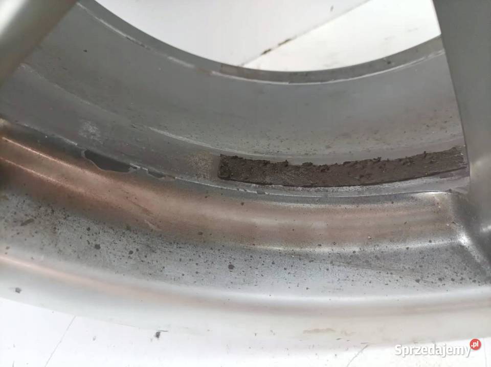FELGA ALUMINIOWA R18 5X108 ET48 OC68MM 8JX18H2 aluminiowe Samochodowe sprzedam