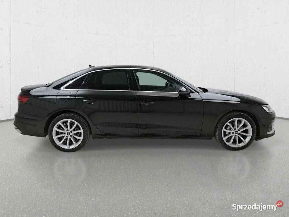 Audi A4 Limousine B9 2015 Komorniki