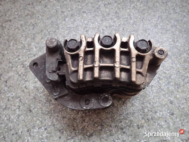 ZACISK PRAWY PRZÓD HONDA XL 1000 VARADERO 9801R Pozostałe sprzedam