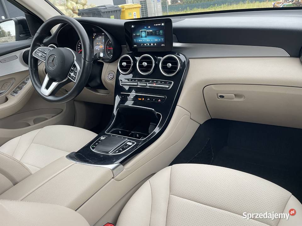 Mercedes GLC 2019r 20 194 Bogata Wersja Salon nieuszkodzony Lubartów