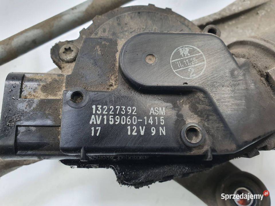 SILNIK WYCIERACZEK OPEL INSIGNIA A 13227392