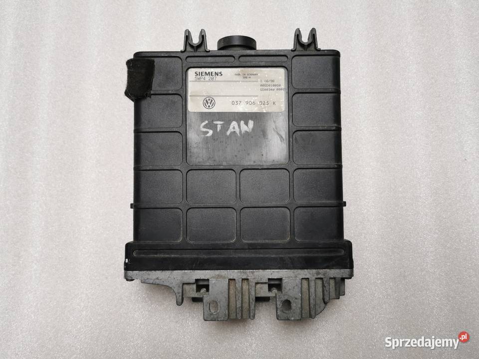 Sterownik Silnika VW Passat B4 16 AFT 037906025K Wyszków