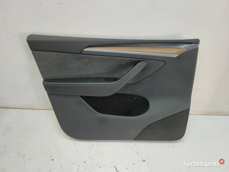 TESLA MODEL Y 2024r TAPICERKA BOCZEK DRZWI LEWY osobowe
