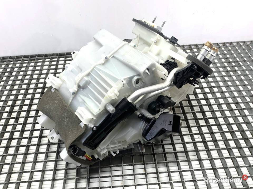 NAGRZEWNICA KOMBAJN PEUGEOT 2008 I 9815229880