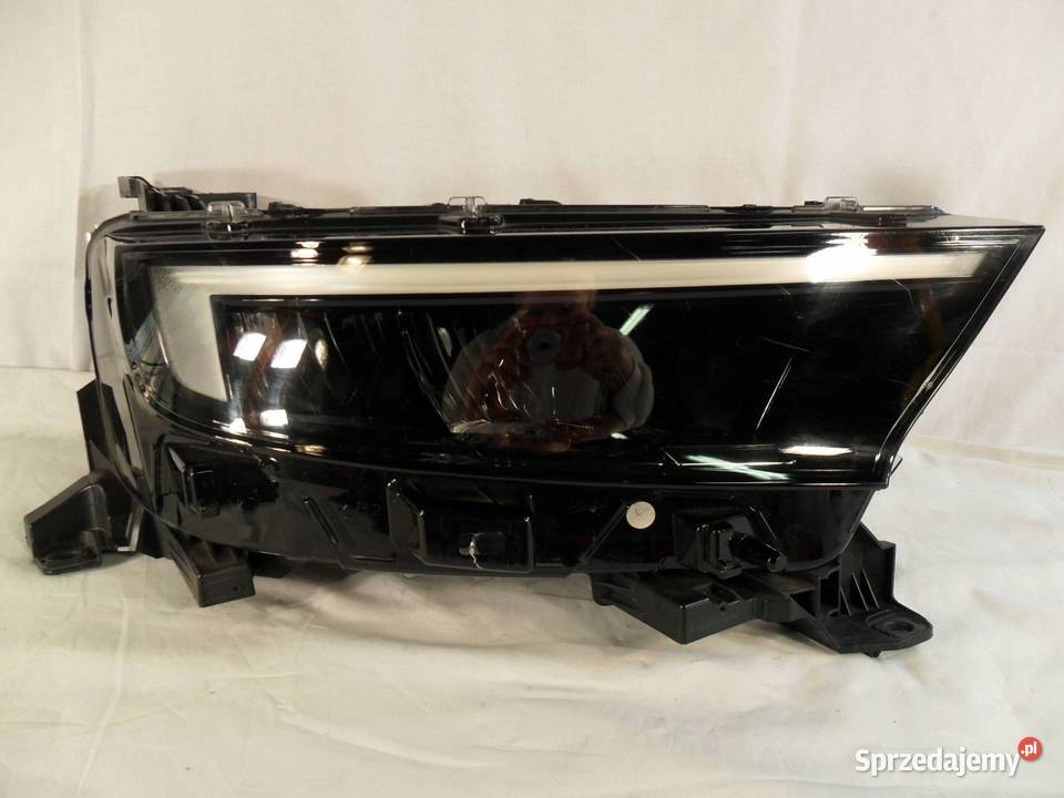 REFLEKTOR PRZÓD STRONA PRAWA OPEL MOKKA B osobowe Nowy Tomyśl