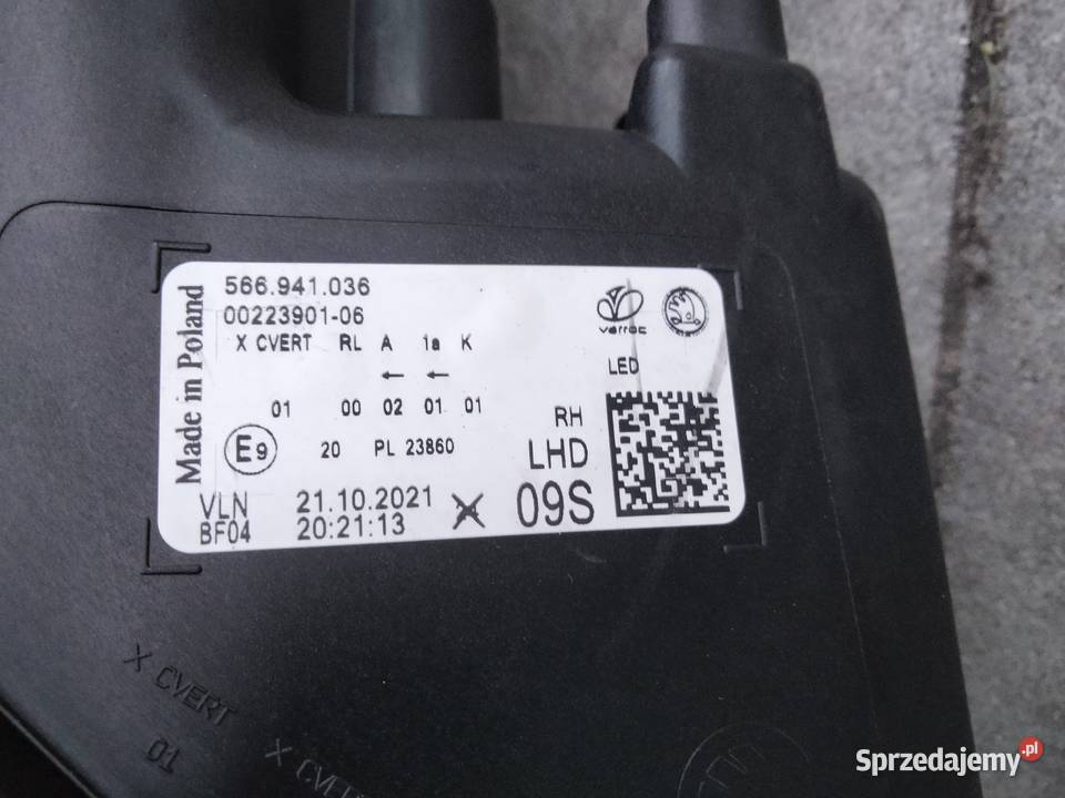 LAMPA praw prawy PRZÓD PRZEDNIA full led skoda Puławy