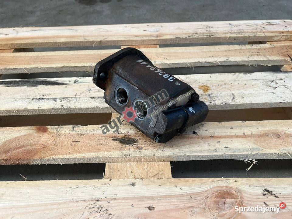 Pompa hydrauliczna Case MX240 MX270 sprzedam