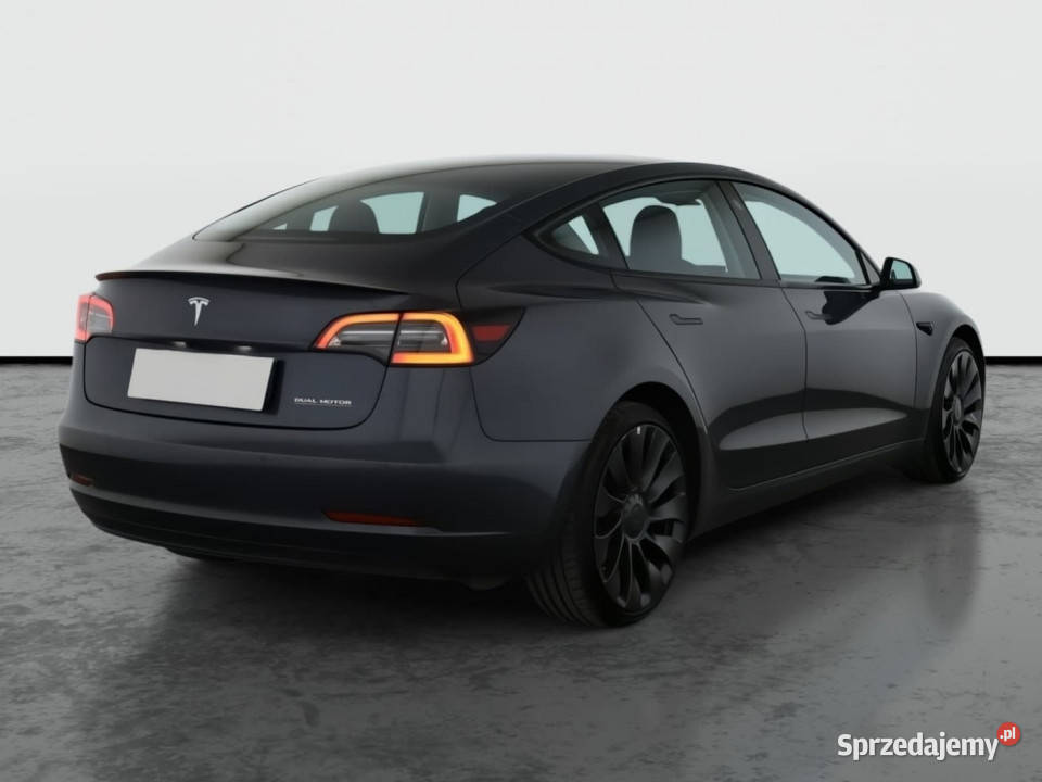 Tesla Model 3 Performance 82kWh automatyczna