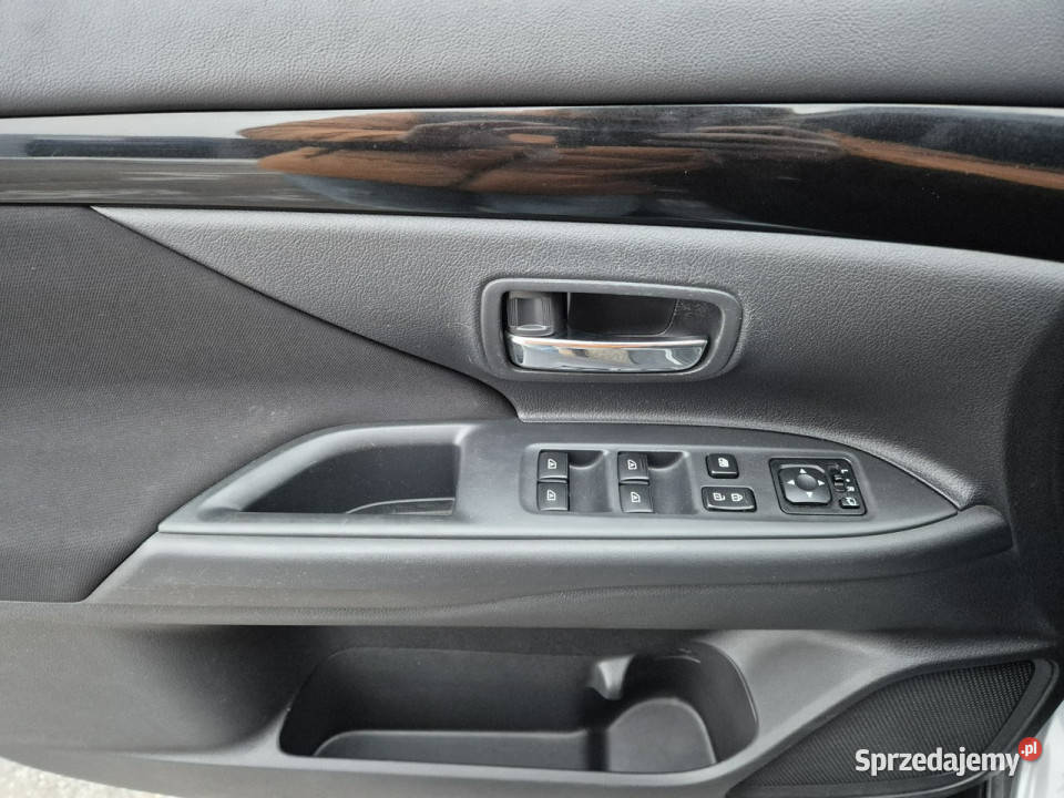 Mitsubishi Outlander III 2012 warmińsko-mazurskie Giżycko sprzedam