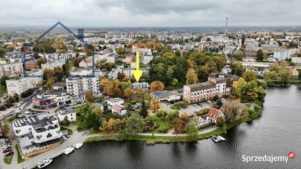 Dom w zabudowie szeregowej z lokalem usługowym Iława