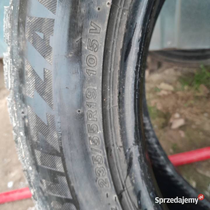 Opony ZIMA 23555R19 BRIGDESTONE 2014 7mm małopolskie