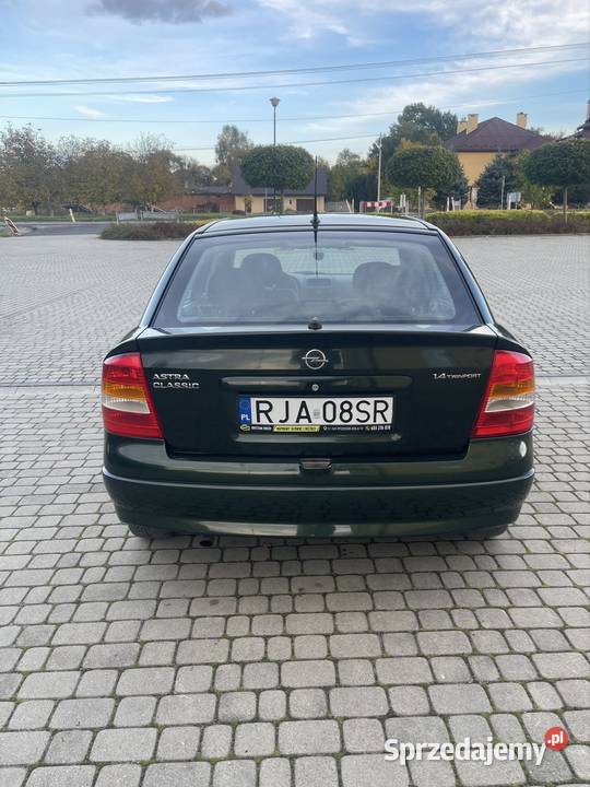 Opel astra nieuszkodzony