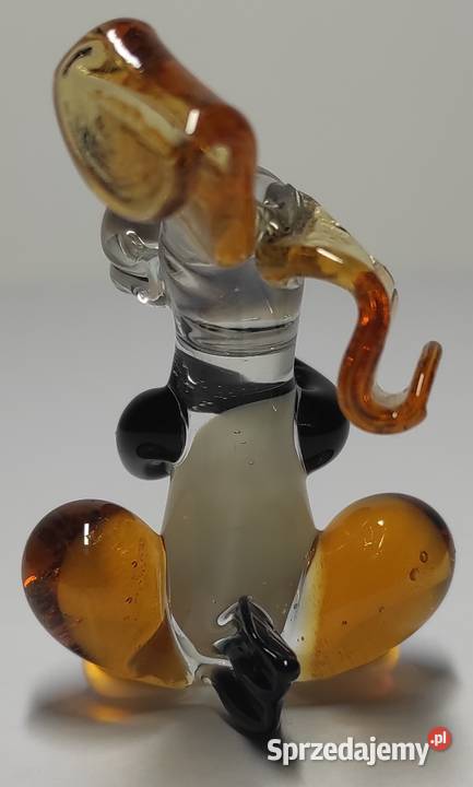 Szklany pies ze szkła kolorowy szkło artystyczne Warszawa