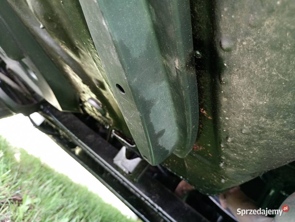 Sprzedam Toyota Verso 18 benzyna kolor czarny Przemyśl