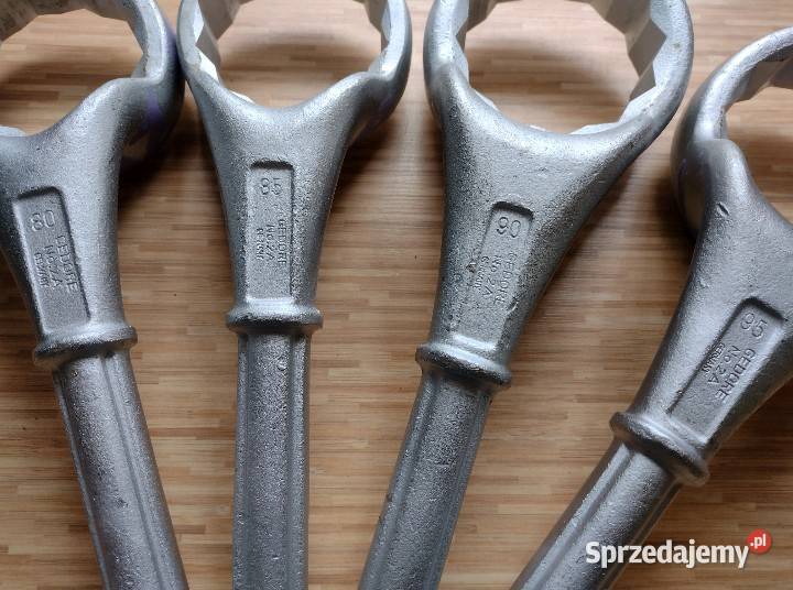 Oczkowy Klucz do Dociągania Odsadzony Gedore Zawierzbie