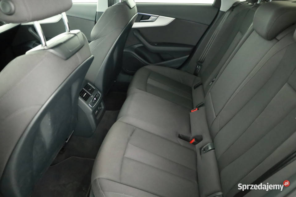 Audi A4 35 TFSI Piaseczno sprzedam