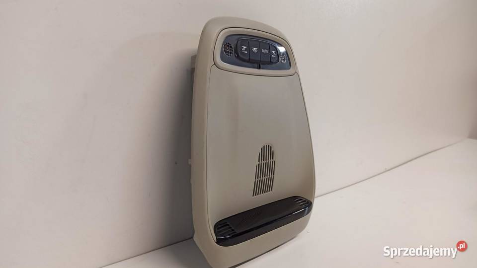 VOLVO V40 II LAMPKA PODSUFITKI 31268141 osobowe