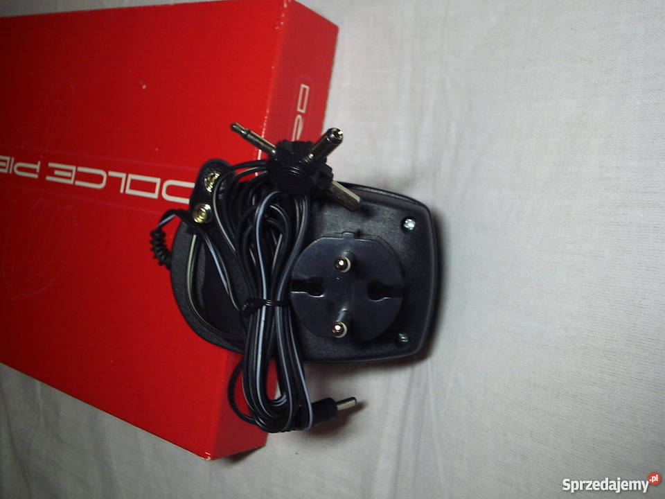 Zasilacz z regulacją napięcia 15V do 12V 2000 mA Ostrołęka