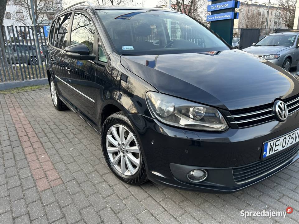 VW Touran 7osobowy Panorama Nowe opony i isofix
