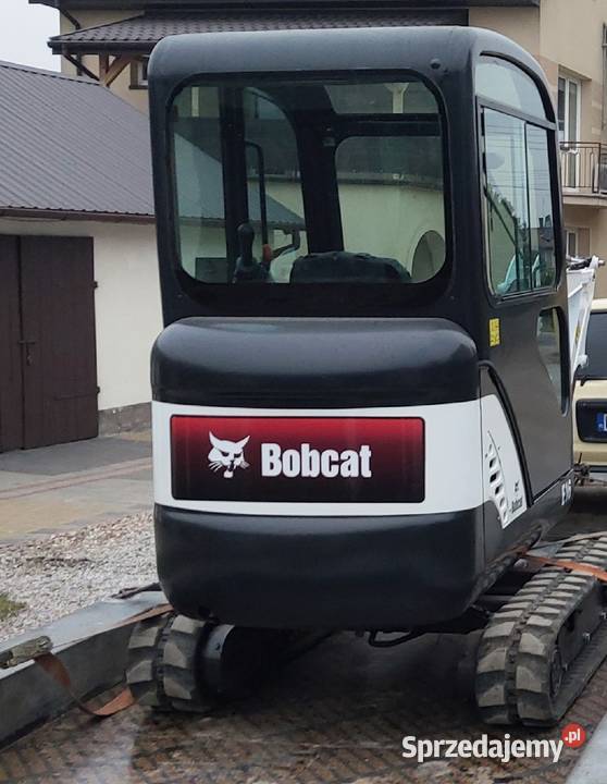 Minikoparka bobcat e16